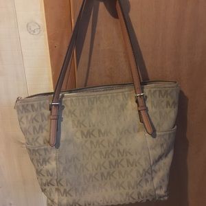 Authentic Michael Kors Tote